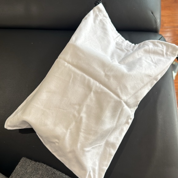 TELFAR MINI - Picture 3 of 9